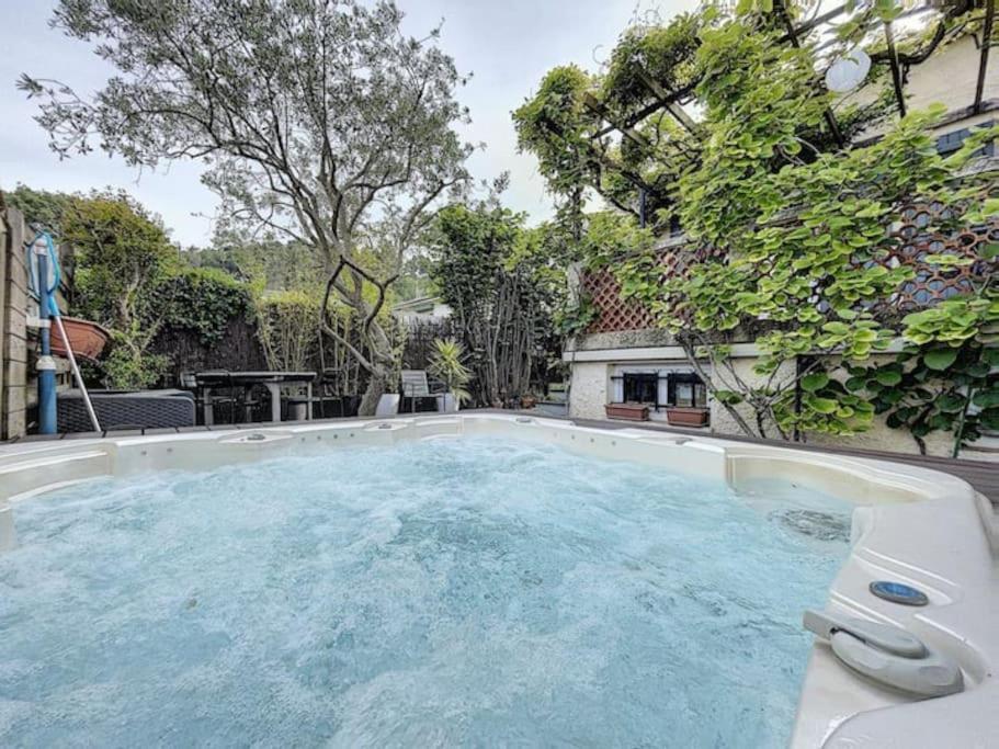 Villa Jacuzzi A 10Min Daix En Pce Гардан Экстерьер фото